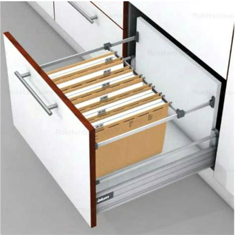 universal cabinet hanging system